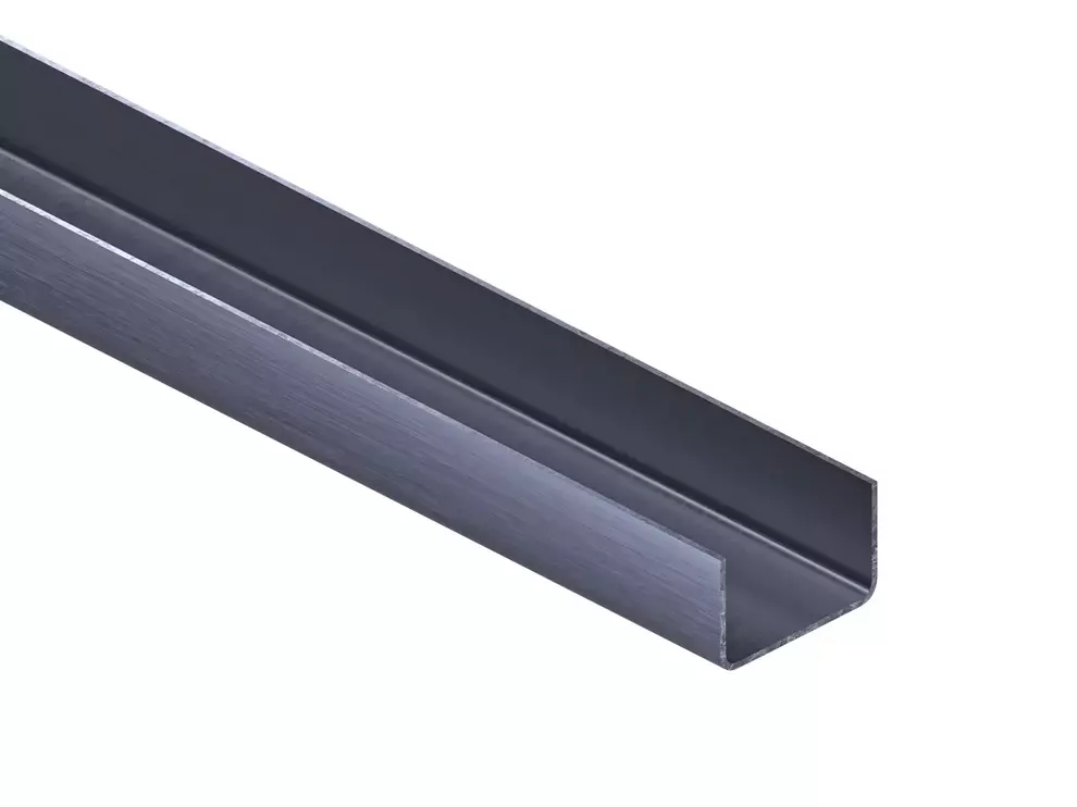 Steel profiles in automated magazine